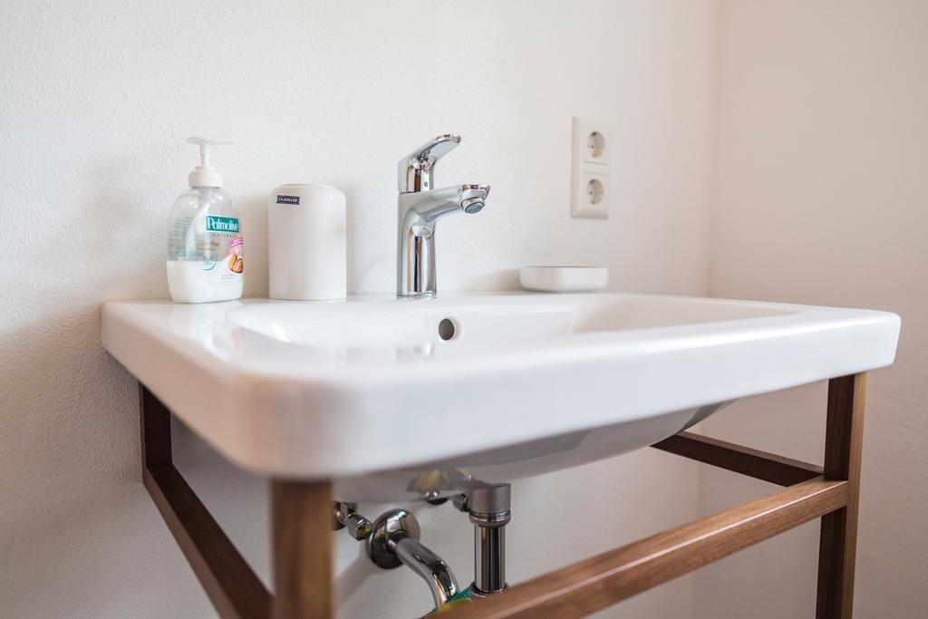 Kuckucksnest Schwaerzenbach Apartment ทิทิเซ-นอยชตัดท์ ห้อง รูปภาพ